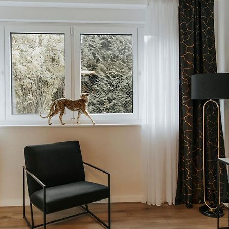 BlumenRaum - Ferienwohnung In Karlsruhe Exteriör bild