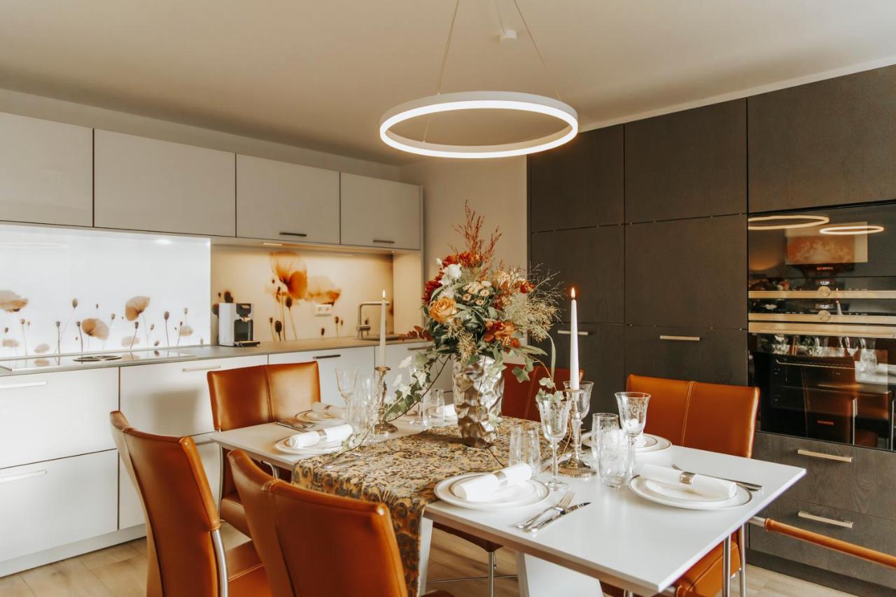 BlumenRaum - Ferienwohnung In Karlsruhe Exteriör bild